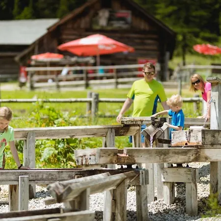 Alluring In Hoeggen Near Slopes With Sauna 아파트